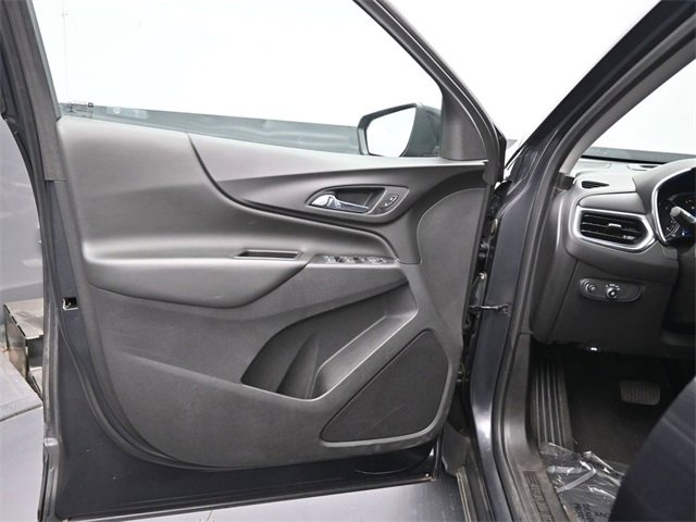 Used 2022 Chevrolet Equinox LT image 17