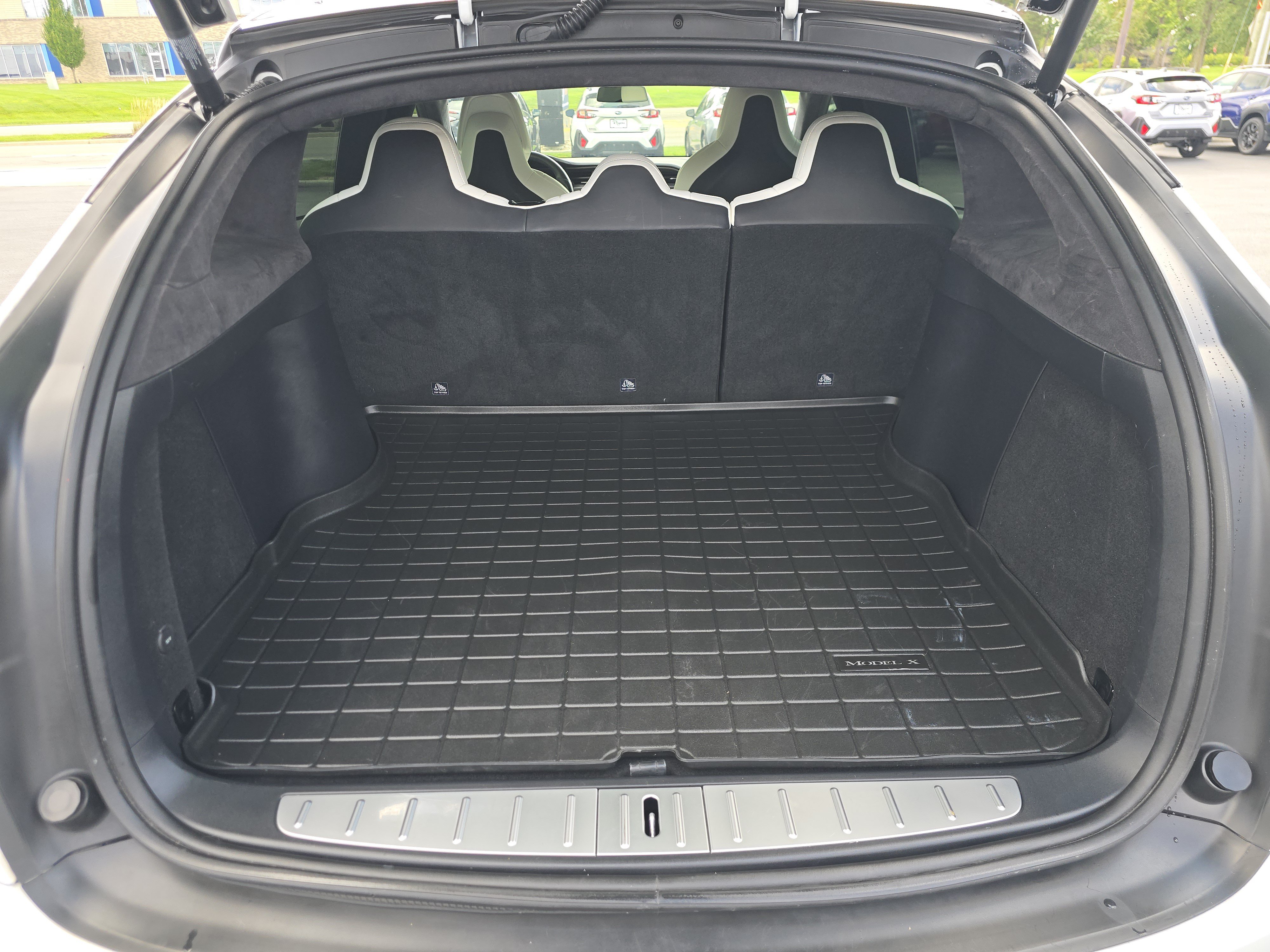 Used 2019 Tesla Model X Performance AWD/4WD image 16