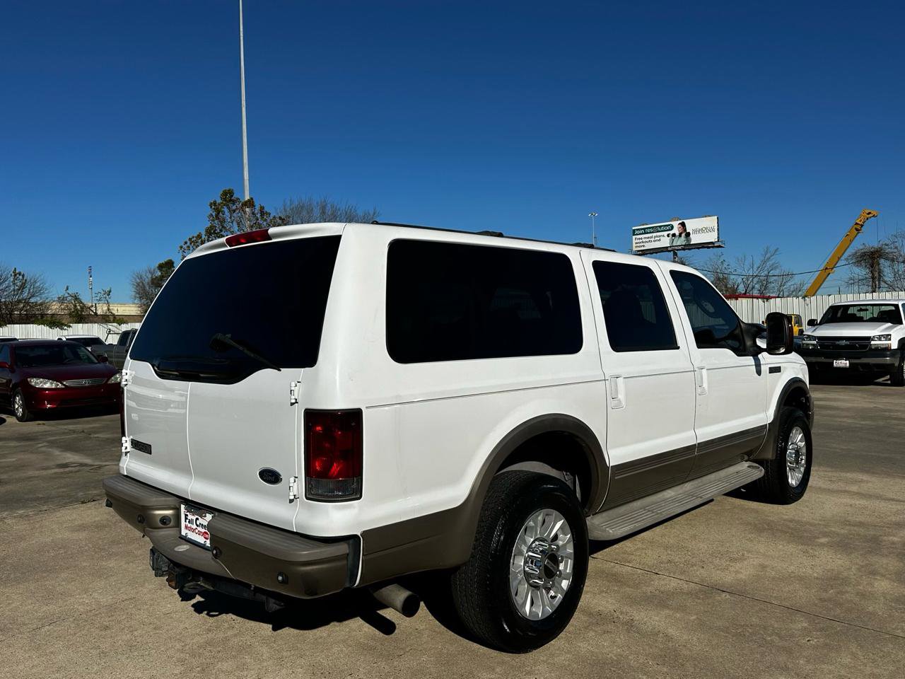 Used 2005 Ford Excursion Eddie Bauer image 5