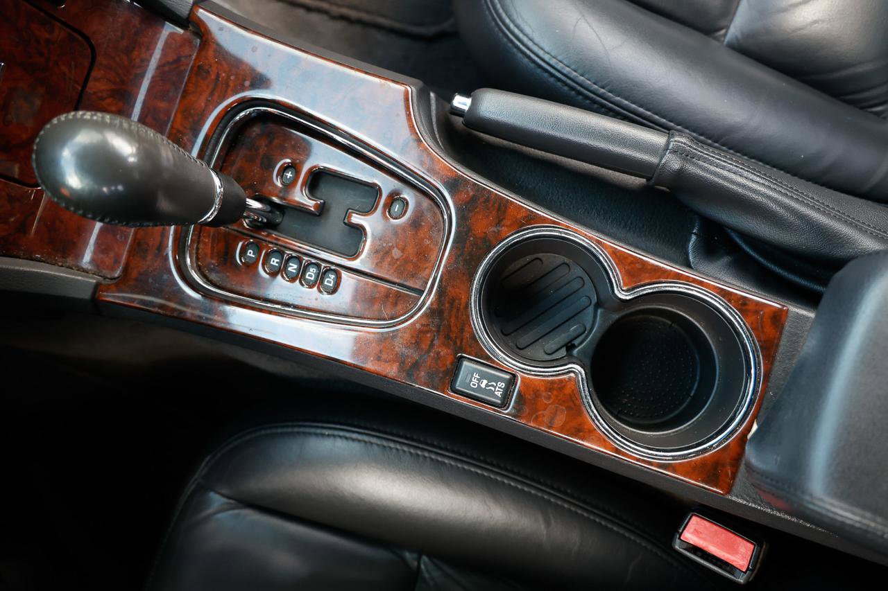 Used 2002 Lincoln LS image 35