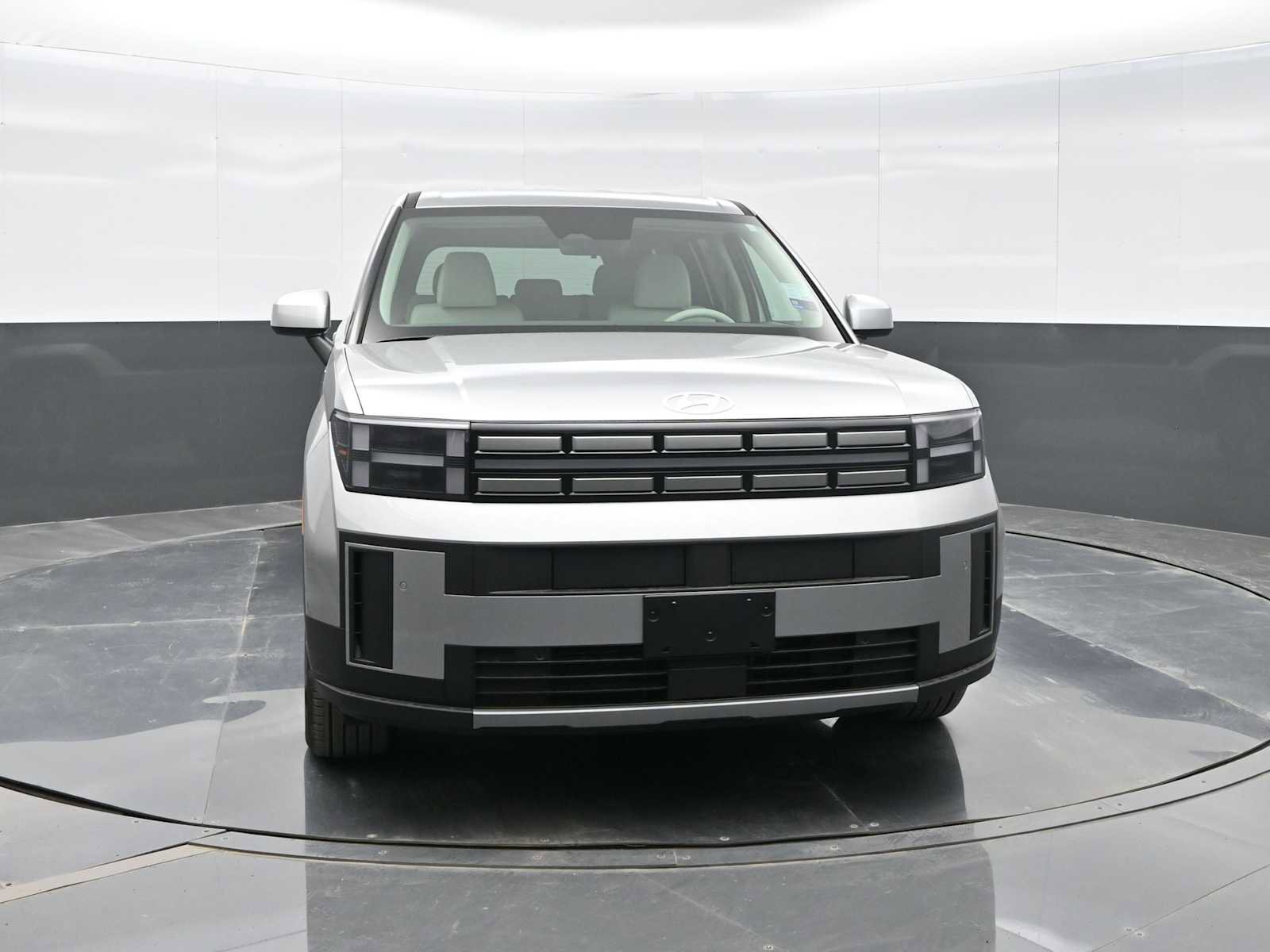 New 2026 Hyundai Santa Fe SE image 2