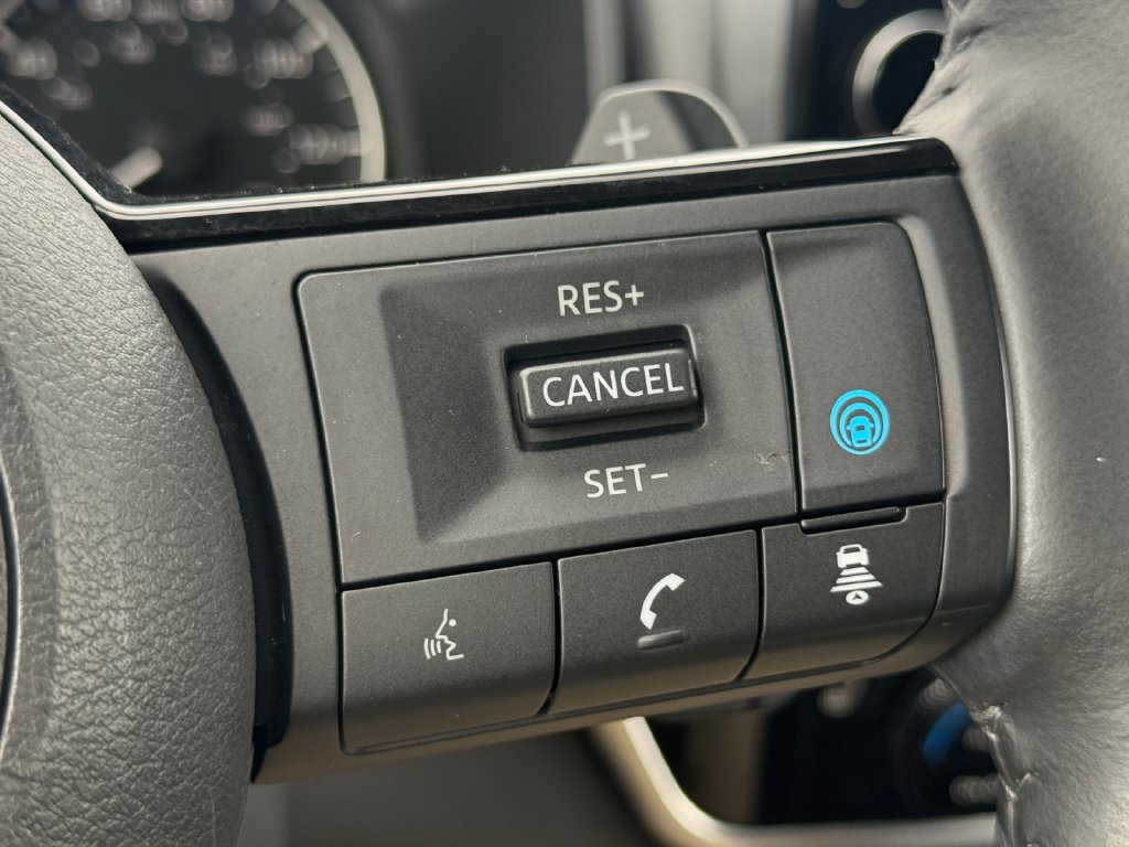 Used 2023 Nissan Rogue SL w/ SL Premium Package AWD/4WD image 19