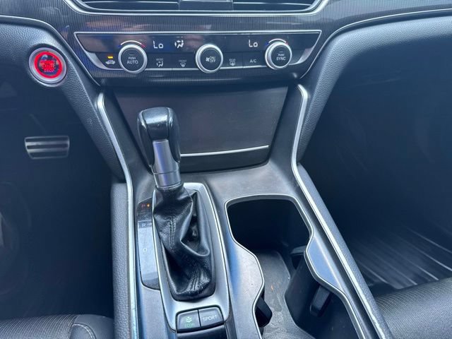 Used 2018 Honda Accord Sport image 12