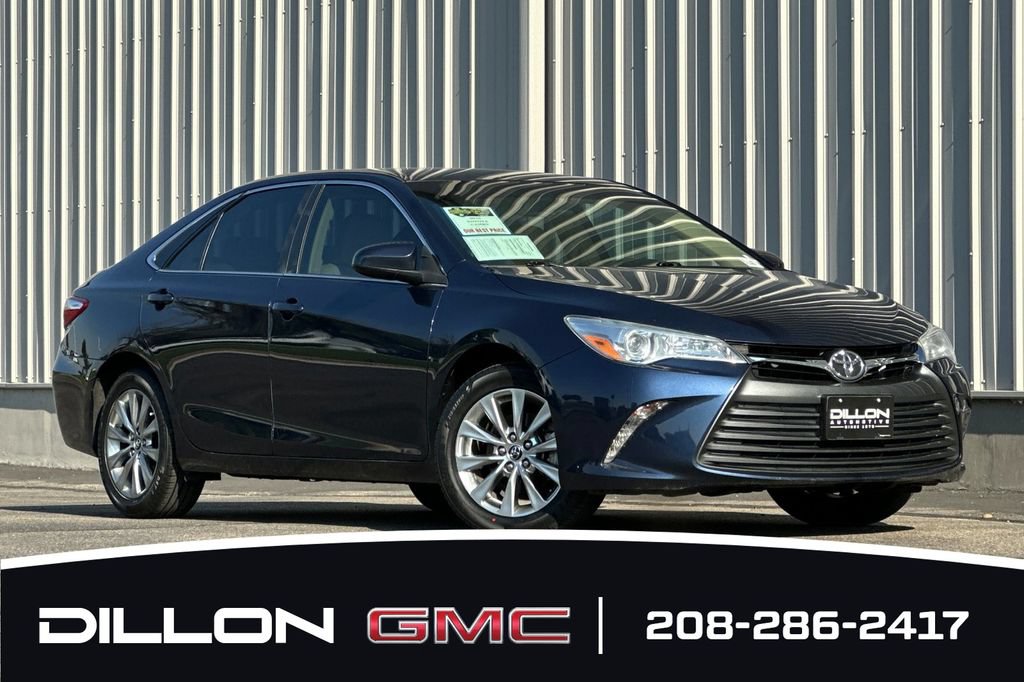 Used 2015 Toyota Camry XLE FWD video 2