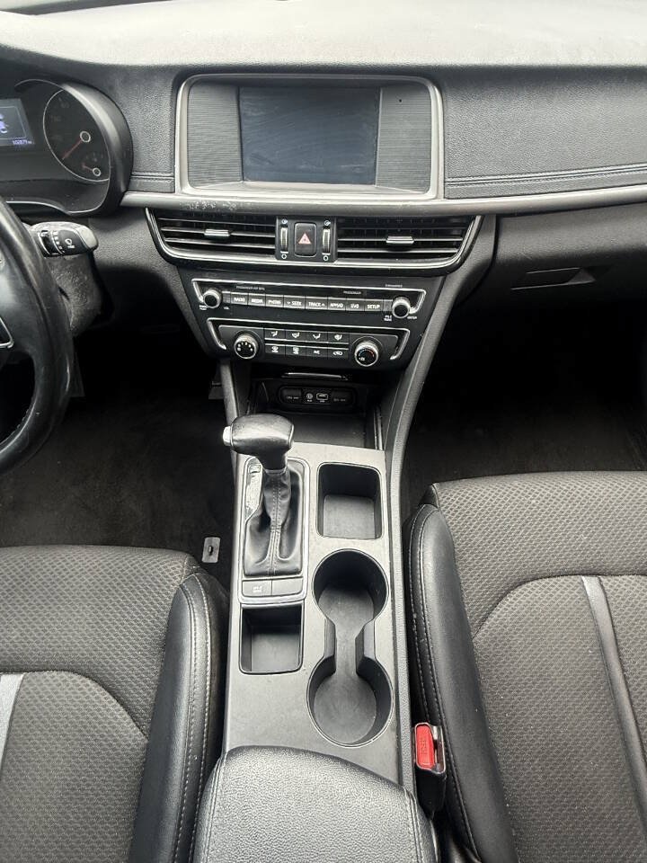 Used 2018 Kia Optima S FWD image 15
