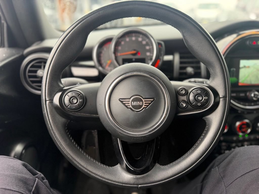 Used 2021 MINI Cooper Convertible FWD image 6