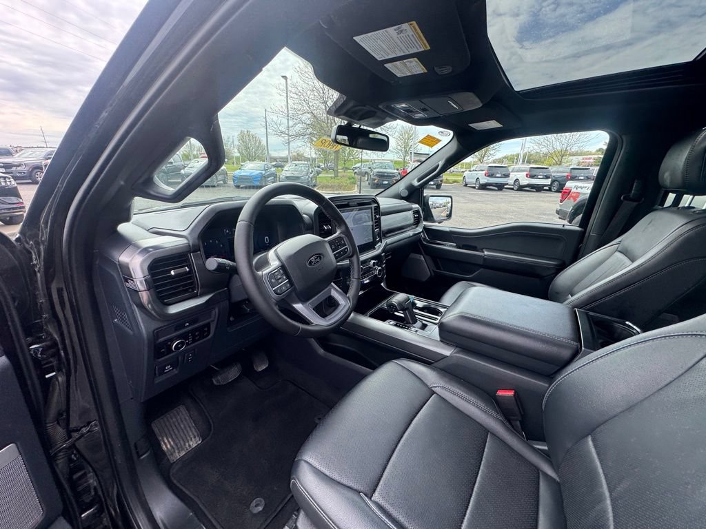 Used 2025 Ford F150 Lariat AWD/4WD image 20