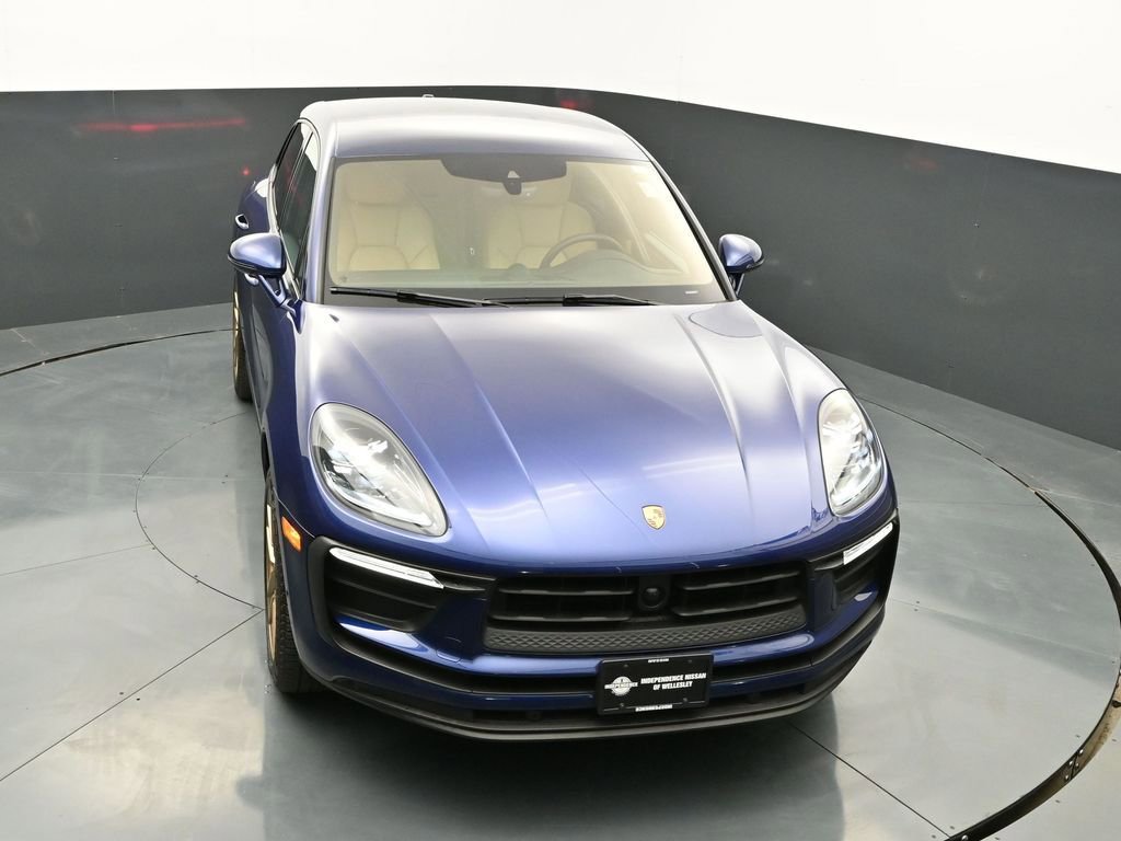 Used 2025 Porsche Macan image 45