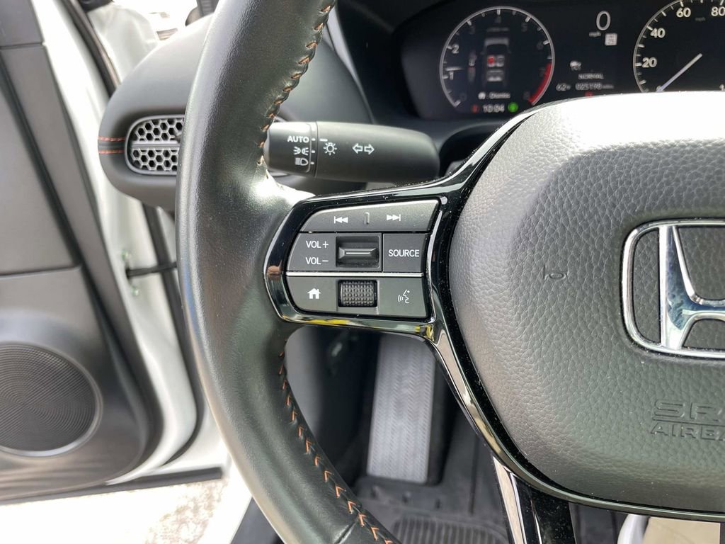 Used 2025 Honda HR-V Sport image 17