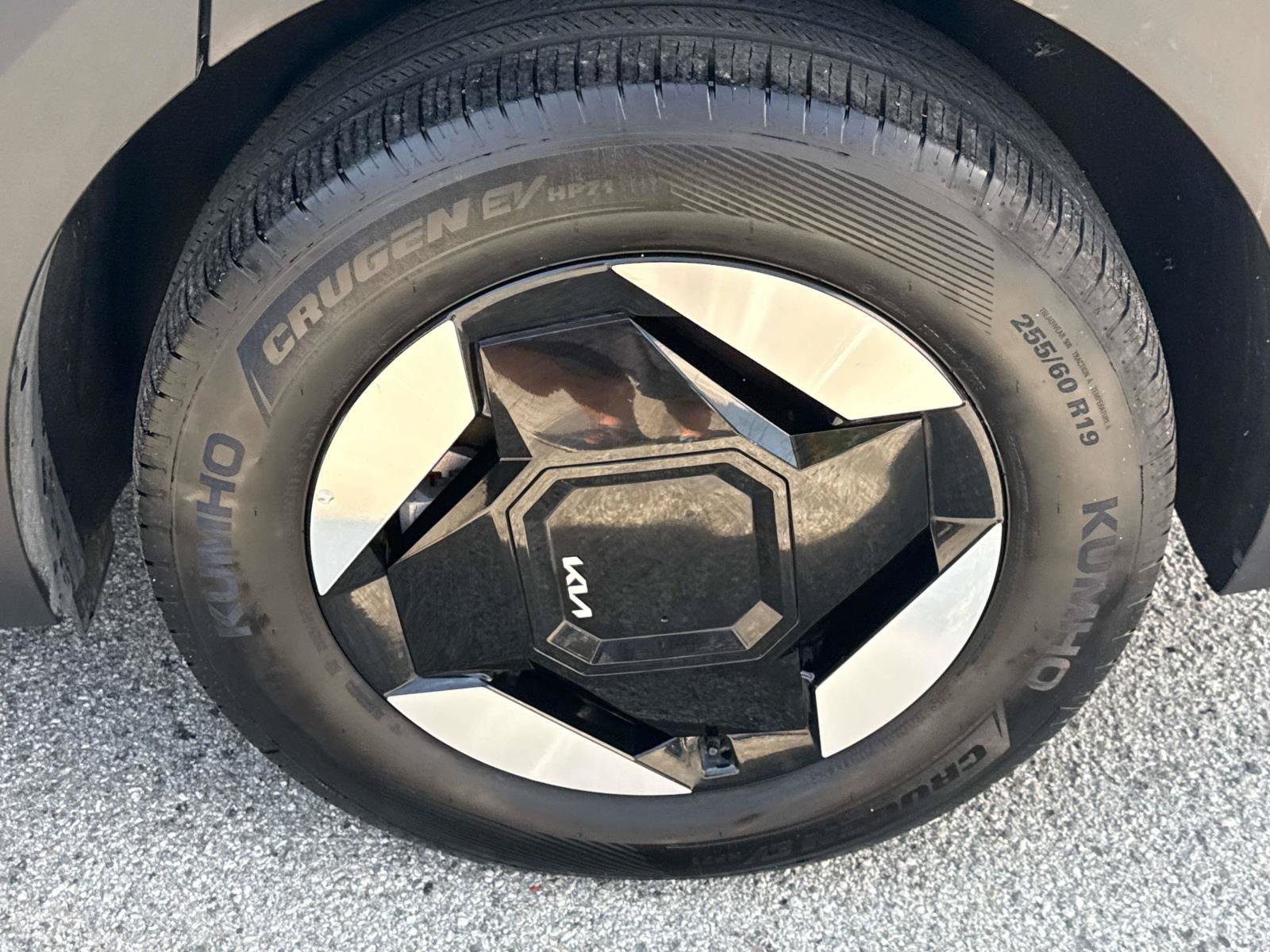 Used 2026 Kia EV9 Light RWD image 33