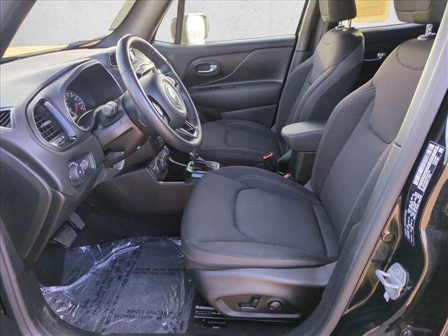 Used 2022 Jeep Renegade Altitude w/ Convenience Group image 16