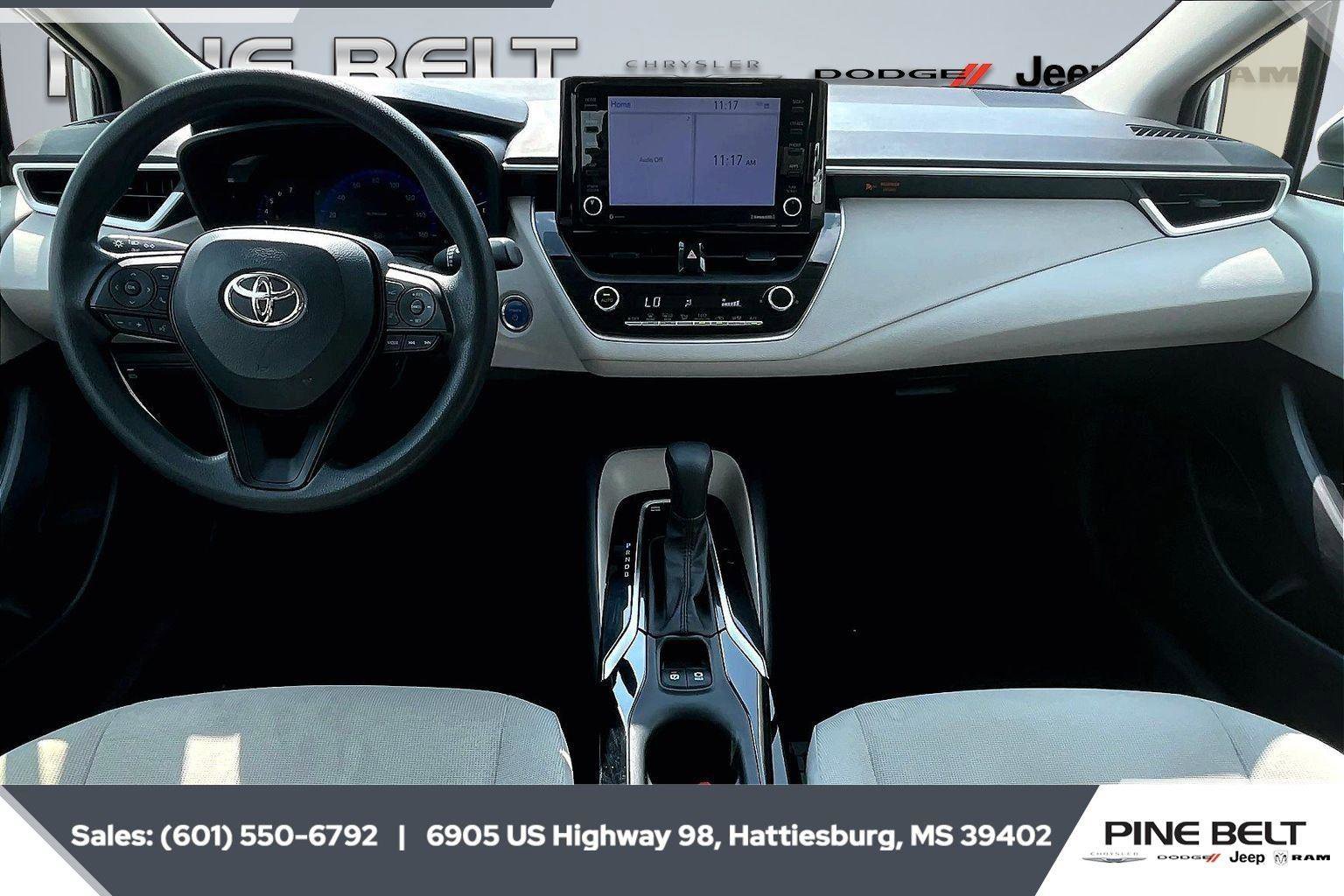 Used 2022 Toyota Corolla LE image 13