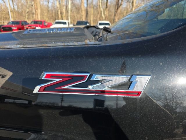 Used 2025 Chevrolet Silverado 2500 LTZ w/ LTZ Premium Package image 28