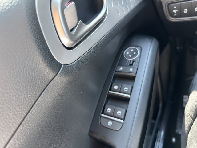 New 2025 Kia Soul S image 23