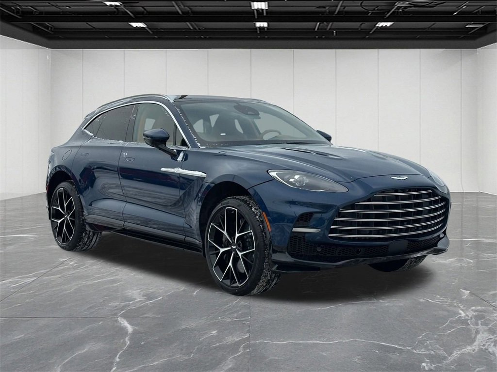 New 2026 Aston Martin DBX 707 image 11