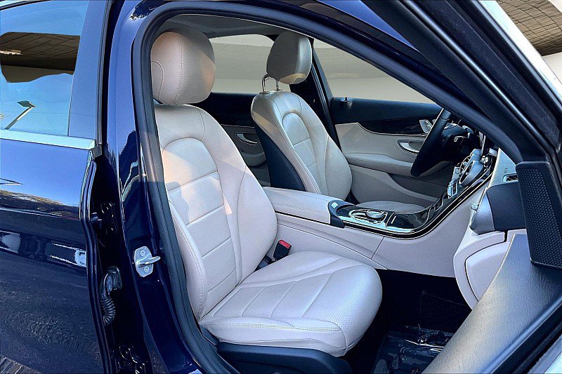 Used 2017 Mercedes-Benz C 300 Sedan w/ Premium 1 Package image 7