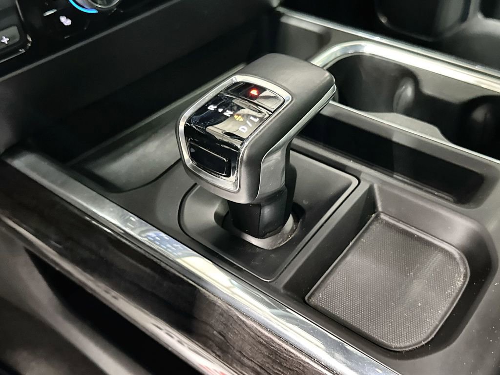 Used 2023 Chevrolet Silverado 1500 LTZ w/ LTZ Convenience Package II AWD/4WD image 22