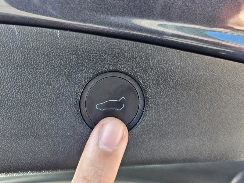 Used 2023 Tesla Model 3 Standard Range RWD image 65