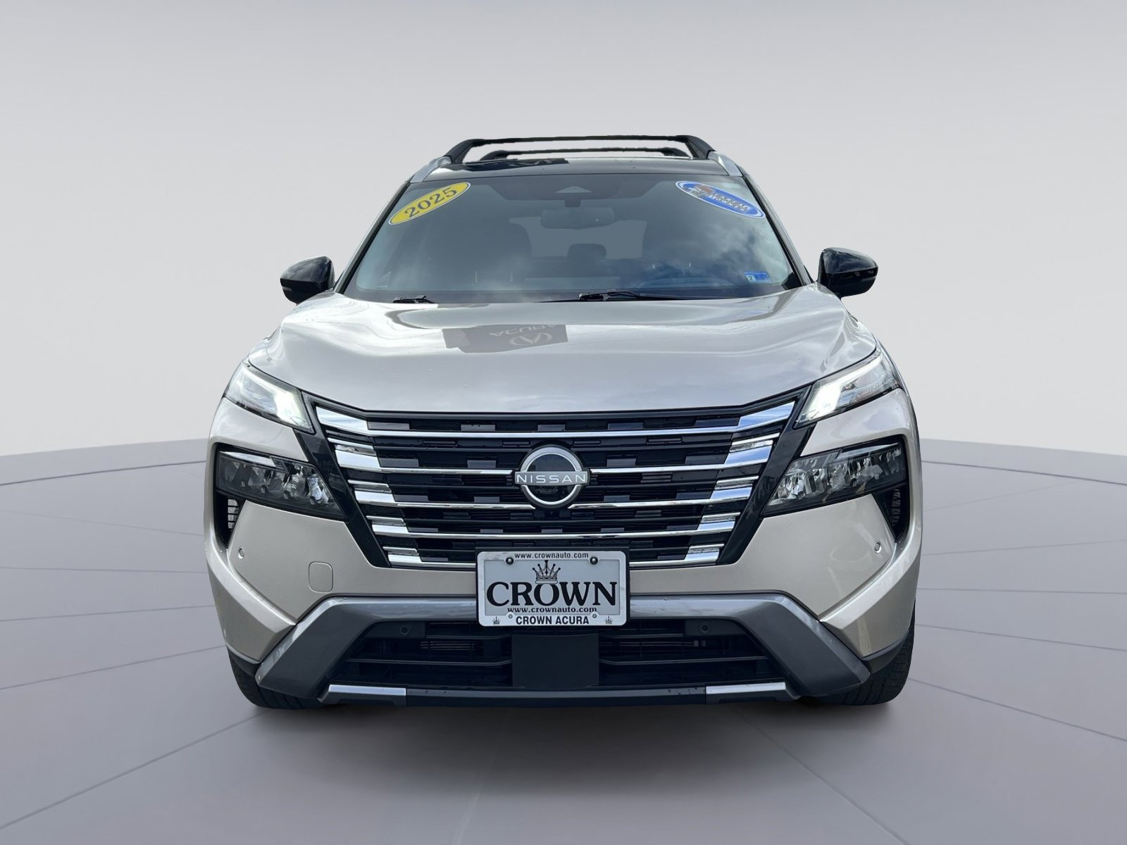 Used 2025 Nissan Rogue SL w/ SL Premium Package image 8