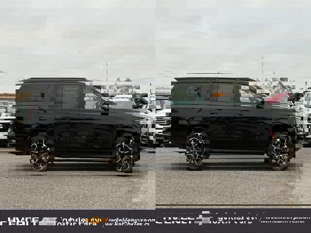 Certified 2026 Chevrolet Suburban RST w/ Comfort Package image 5