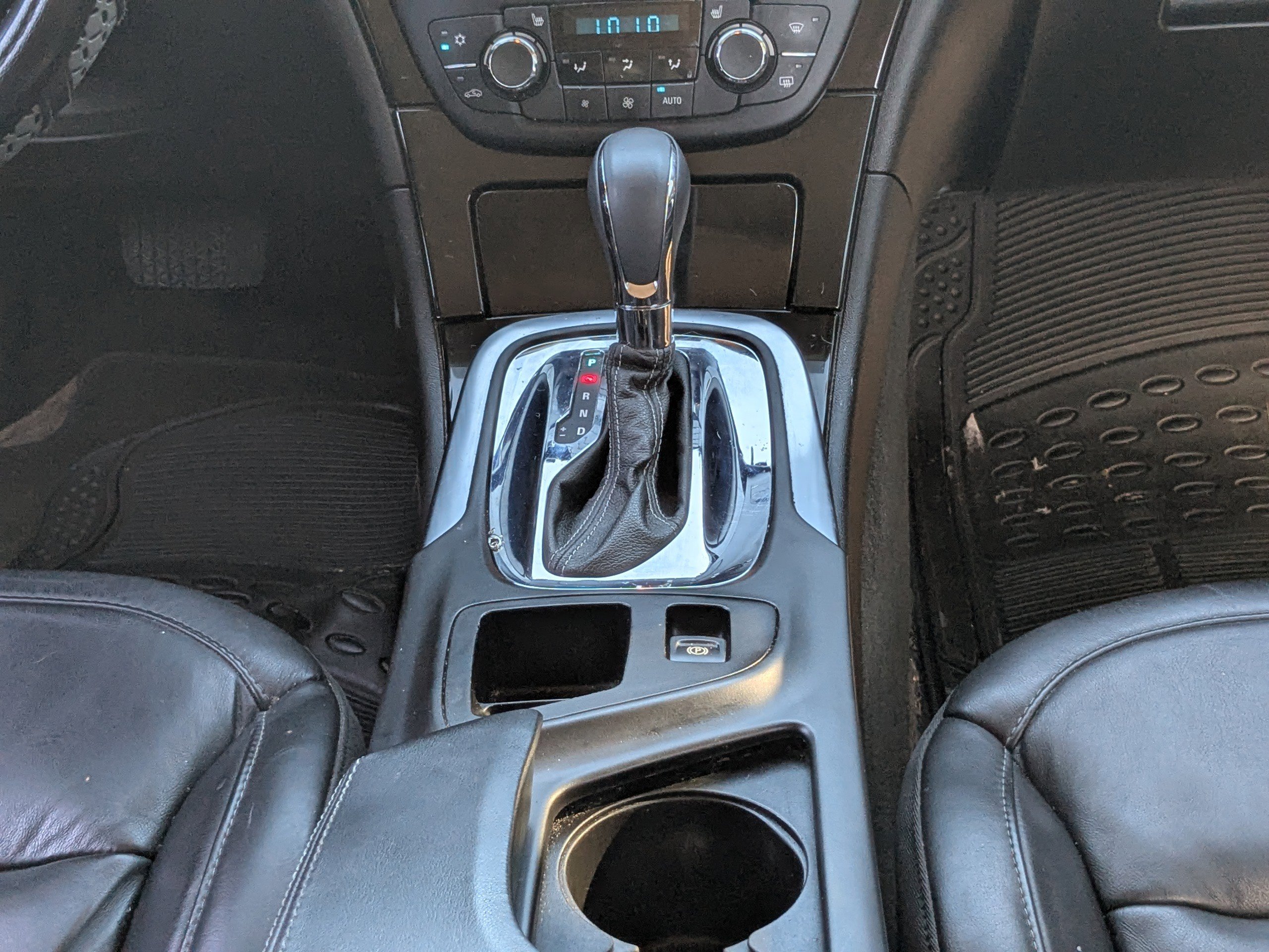 Used 2013 Buick Regal Premium image 18