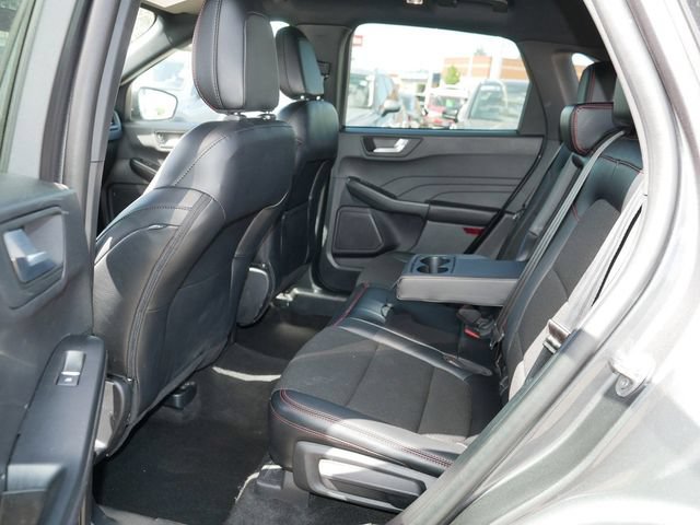 Used 2025 Ford Escape ST-Line AWD/4WD image 17