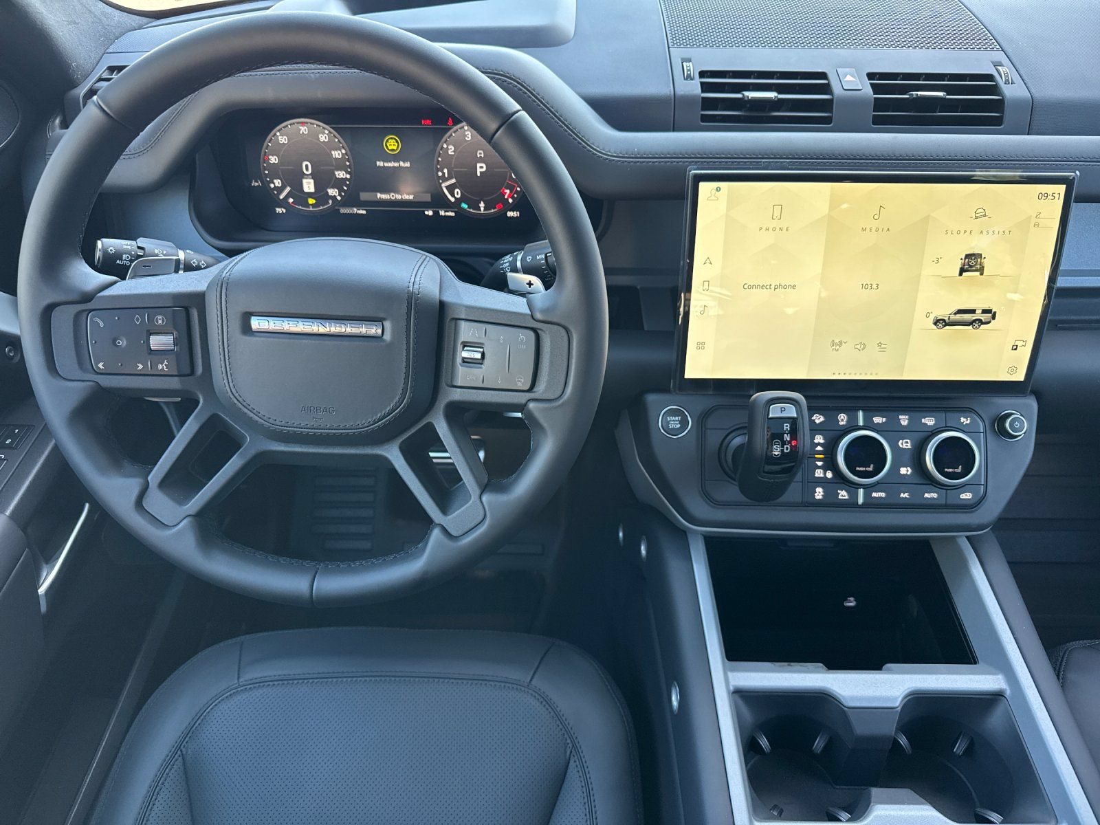 New 2026 Land Rover Defender 130 V8 AWD/4WD image 14