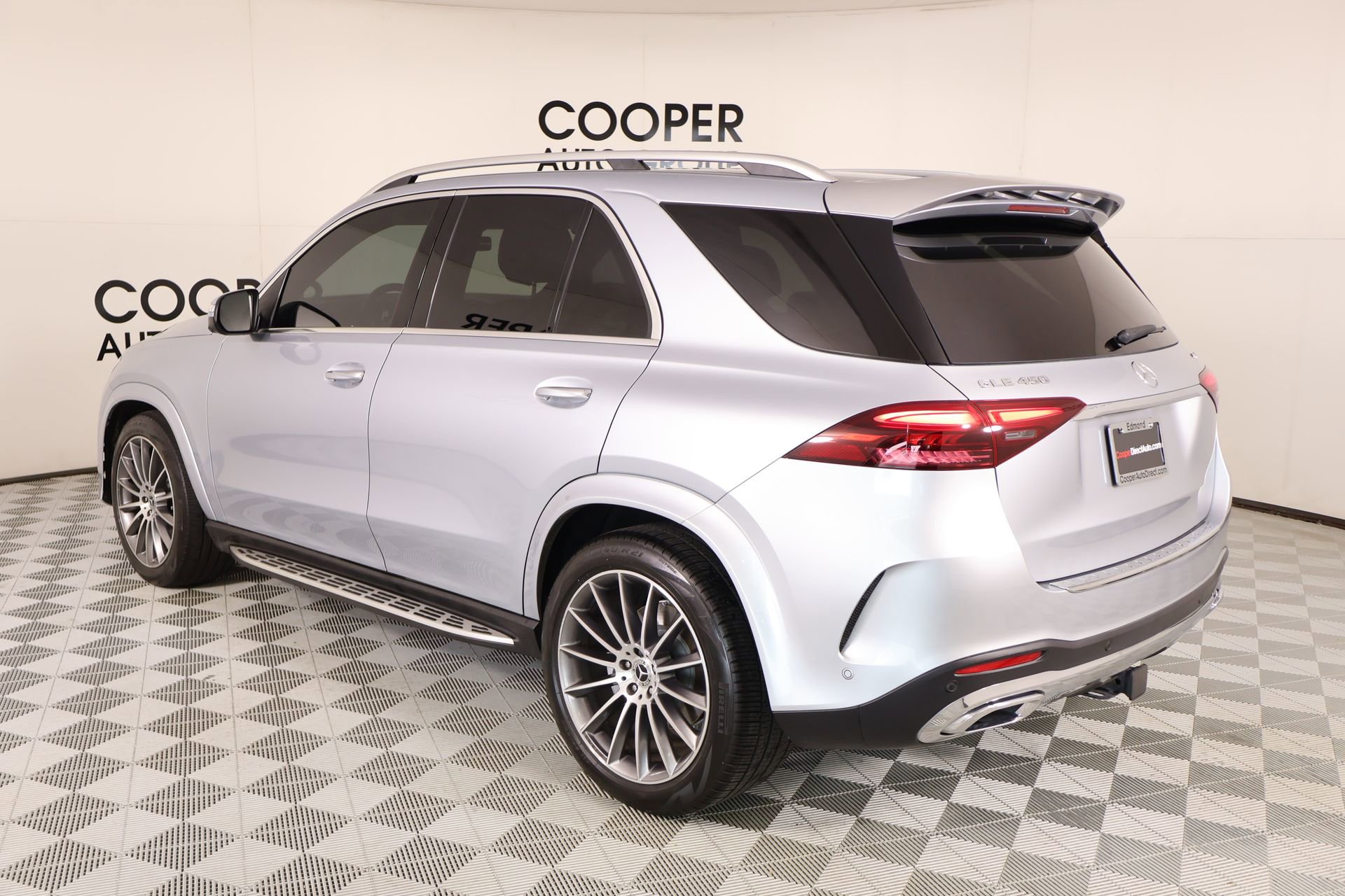 Used 2024 Mercedes-Benz GLE 450 4MATIC image 23