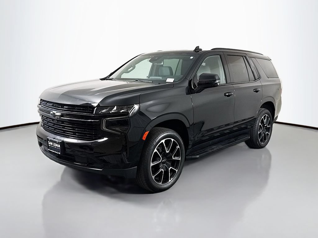 Used 2024 Chevrolet Tahoe RST w/ Luxury Package AWD/4WD image 3