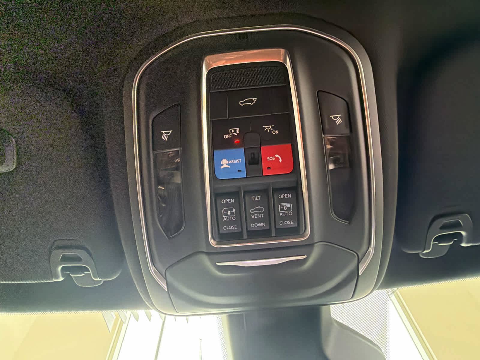 New 2026 Jeep Grand Wagoneer 4WD image 33