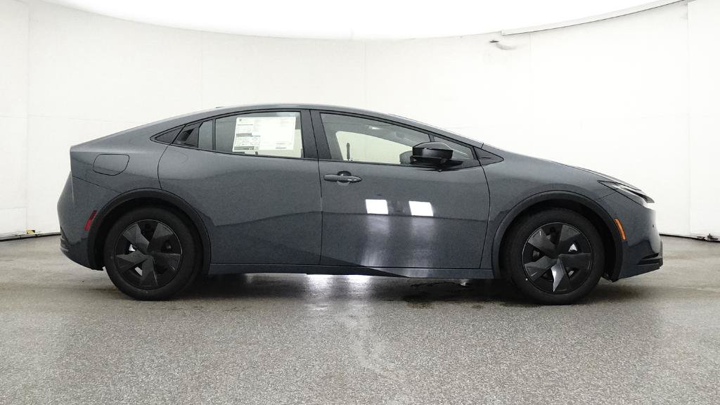 New 2025 Toyota Prius Plug-In Hybrid FWD image 29