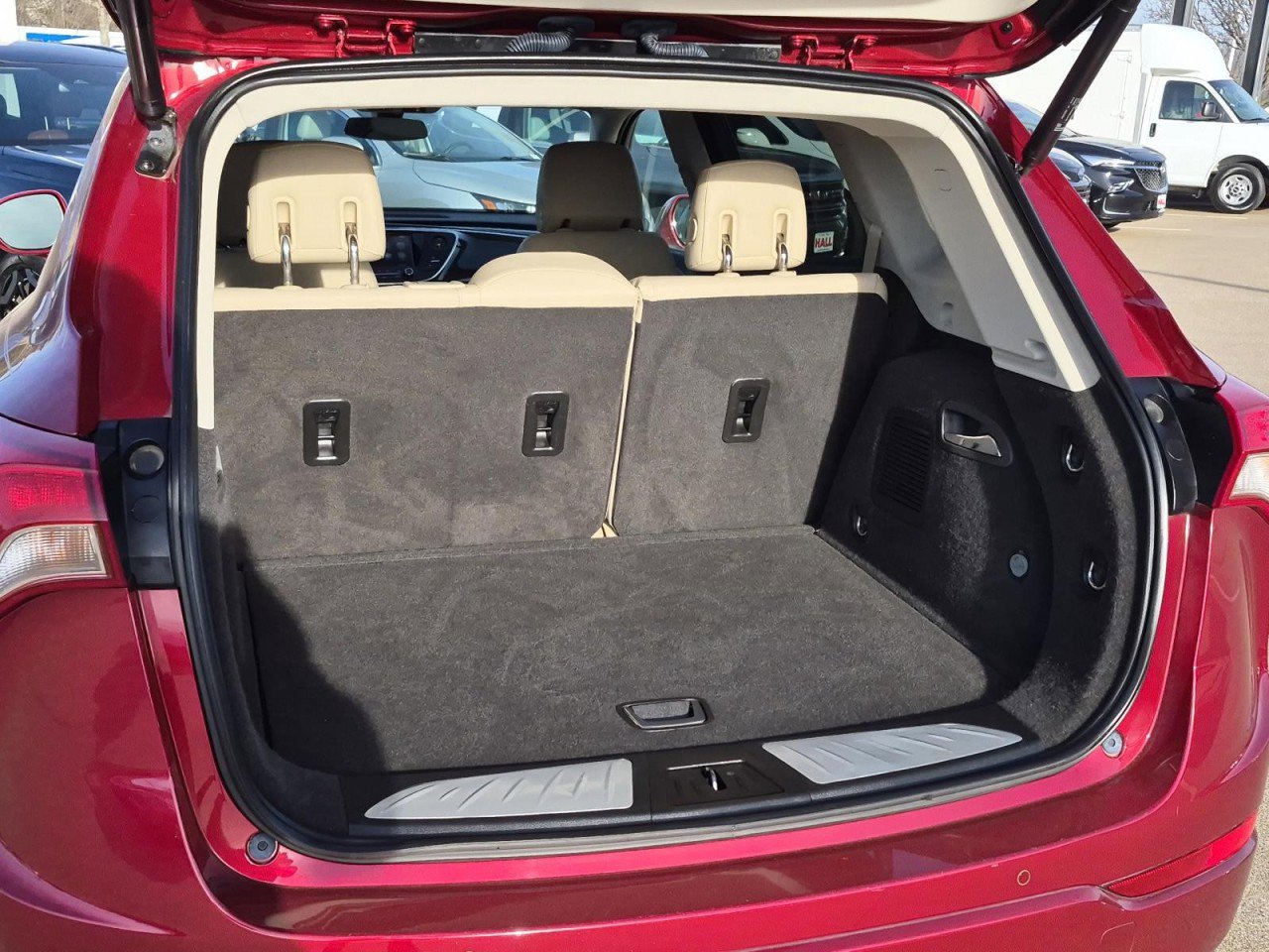 Used 2019 Buick Envision Essence image 8