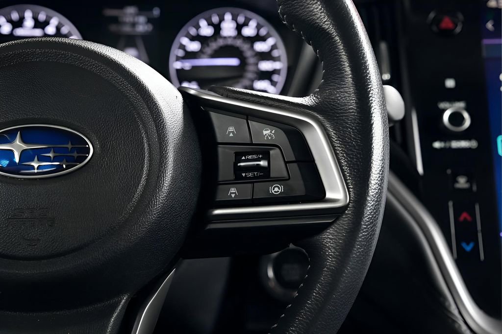 Used 2020 Subaru Outback Onyx Edition XT AWD/4WD image 28