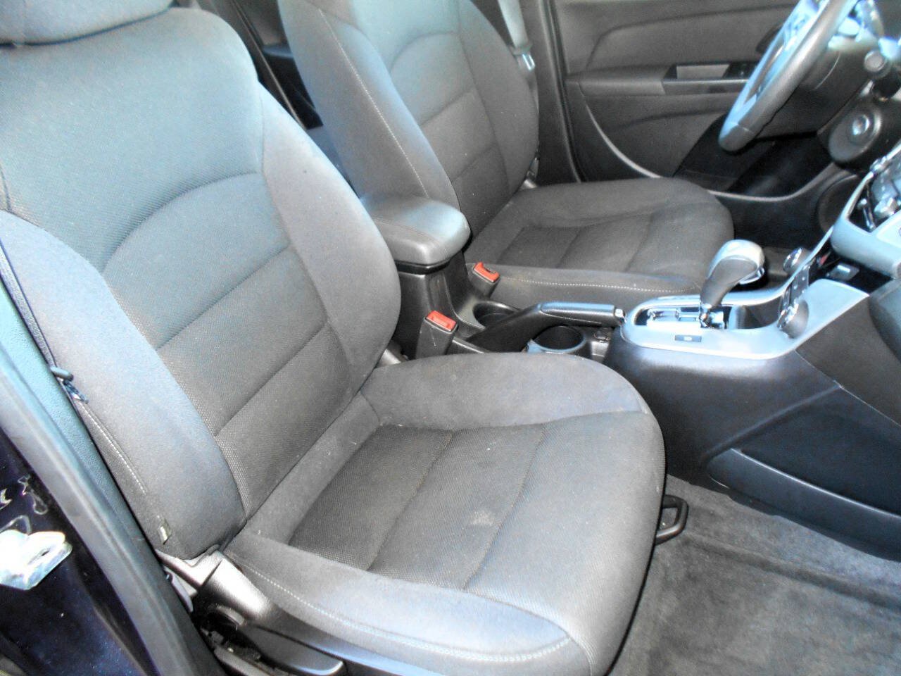 Used 2014 Chevrolet Cruze LT FWD image 22