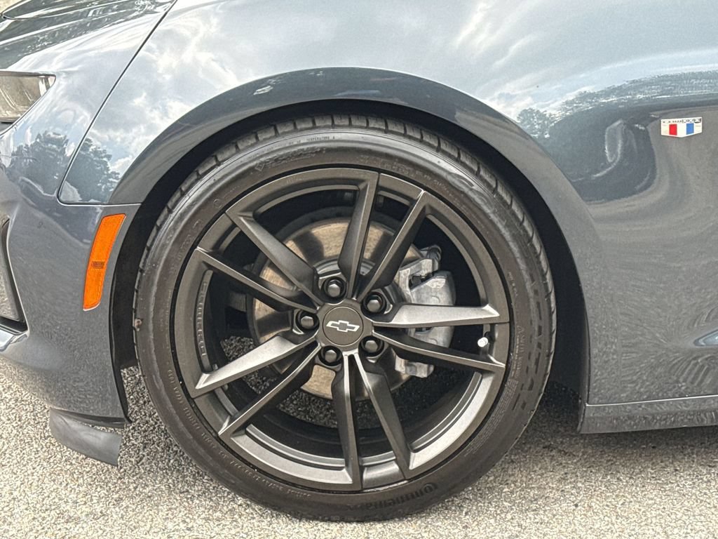 Used 2021 Chevrolet Camaro LT w/ RS Package RWD image 18