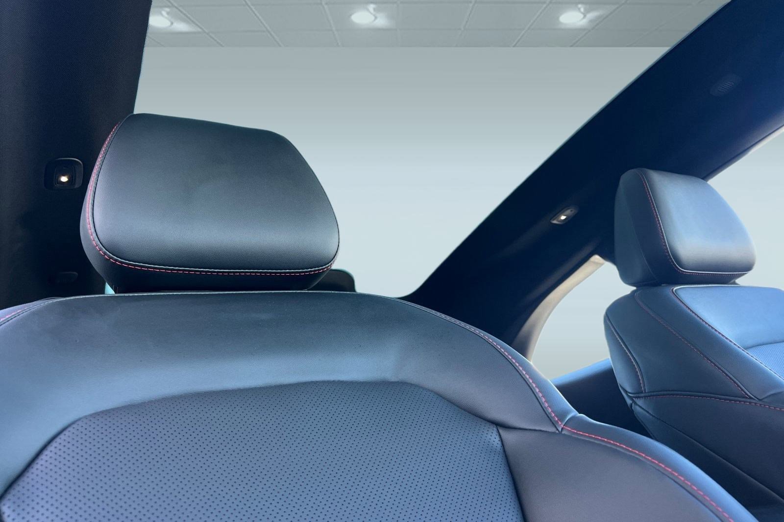 Used 2024 Dodge Charger R/T w/ Plus Group image 26