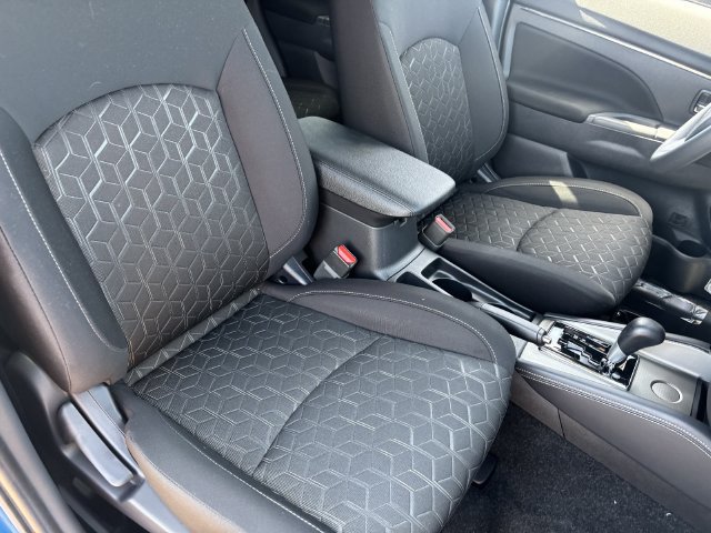 New 2027 Mitsubishi Outlander Sport FWD image 6