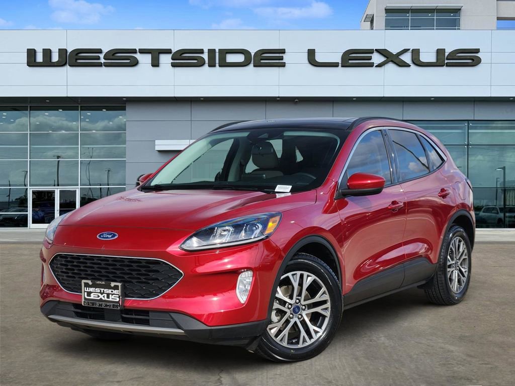 Used 2022 Ford Escape SEL w/ Technology Package FWD image 1