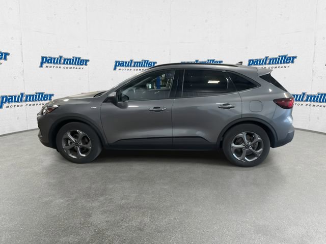Used 2025 Ford Escape ST-Line FWD image 6