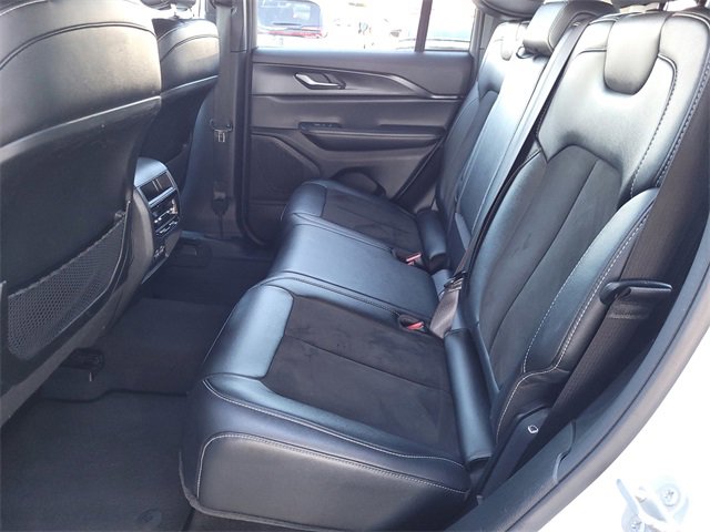 Certified 2023 Jeep Grand Cherokee Altitude image 18