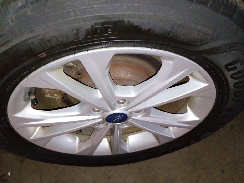 Used 2019 Ford Escape SE image 25