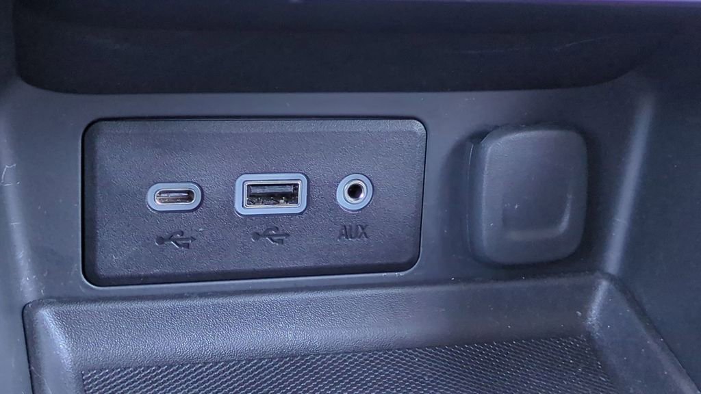 Used 2021 GMC Terrain SLE w/ Driver Convenience Package image 37