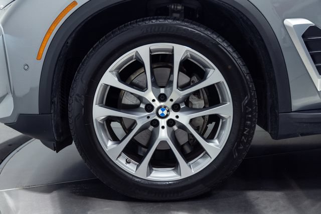 Used 2026 BMW X5 xDrive40i AWD/4WD image 27