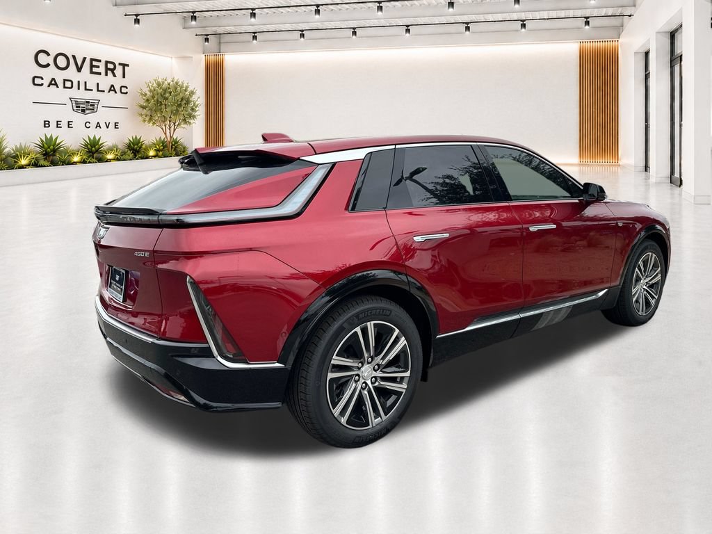 New 2026 Cadillac Lyriq Luxury RWD image 11