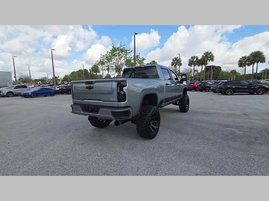 Used 2024 Chevrolet Silverado 2500 High Country w/ High Country Premium Package image 38