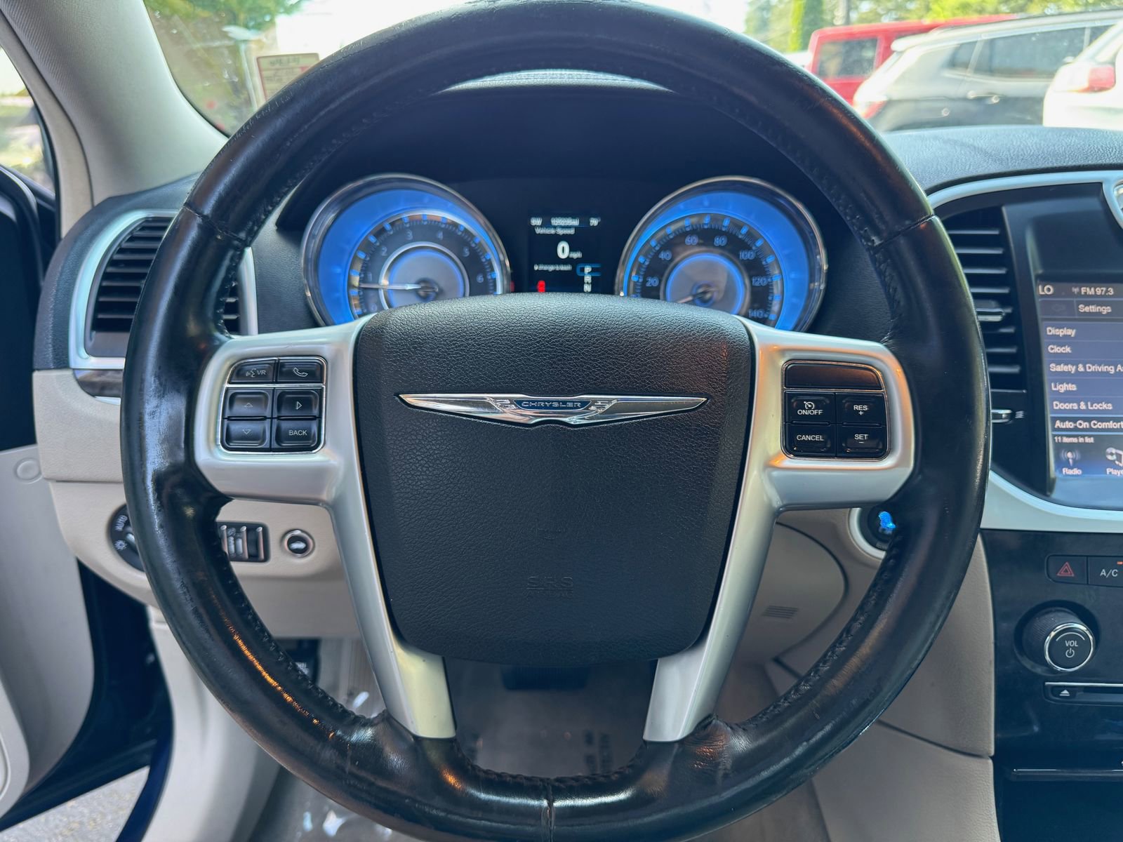 Used 2013 Chrysler 300 RWD image 25