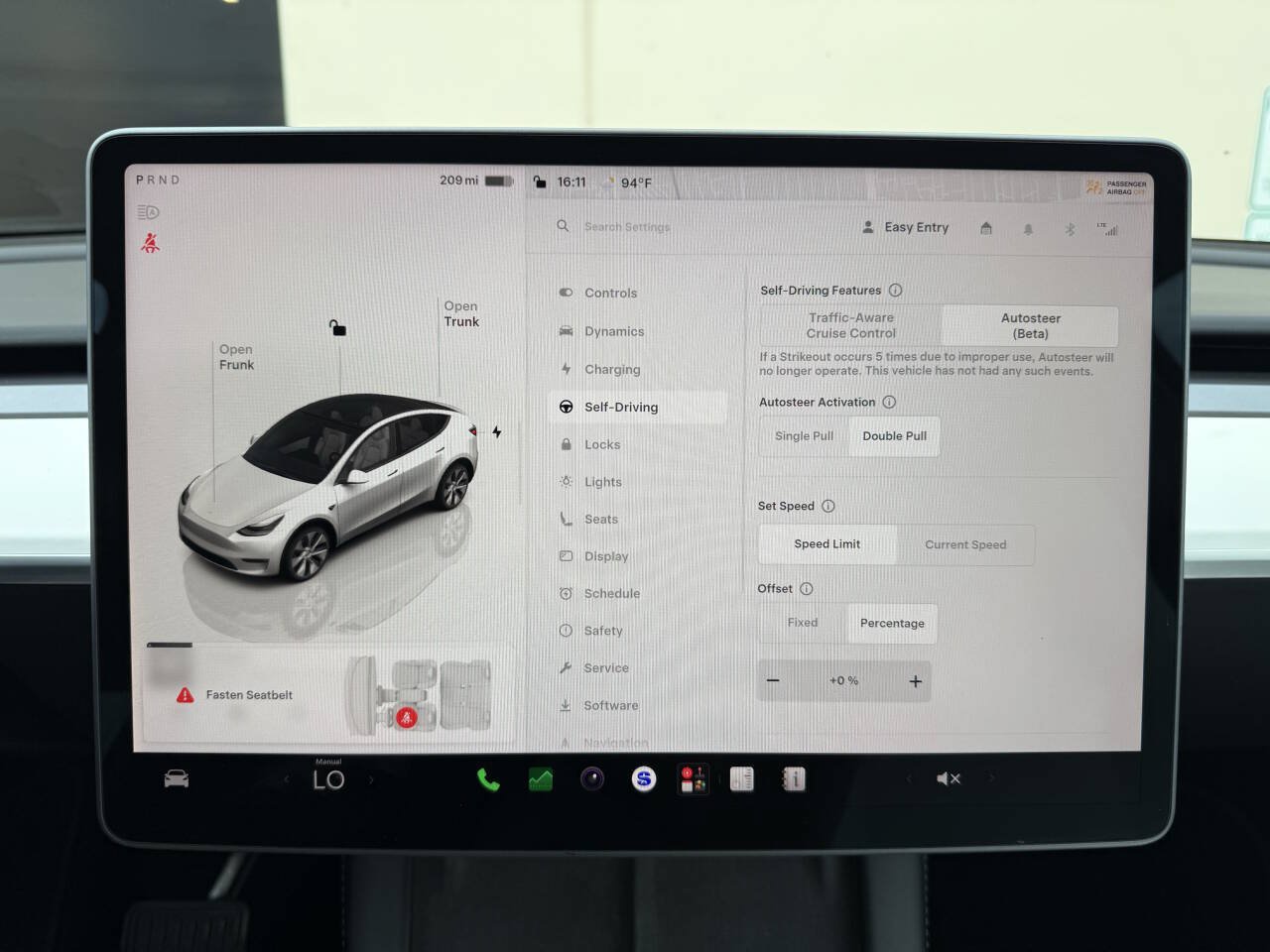 Used 2023 Tesla Model Y Long Range AWD/4WD image 15