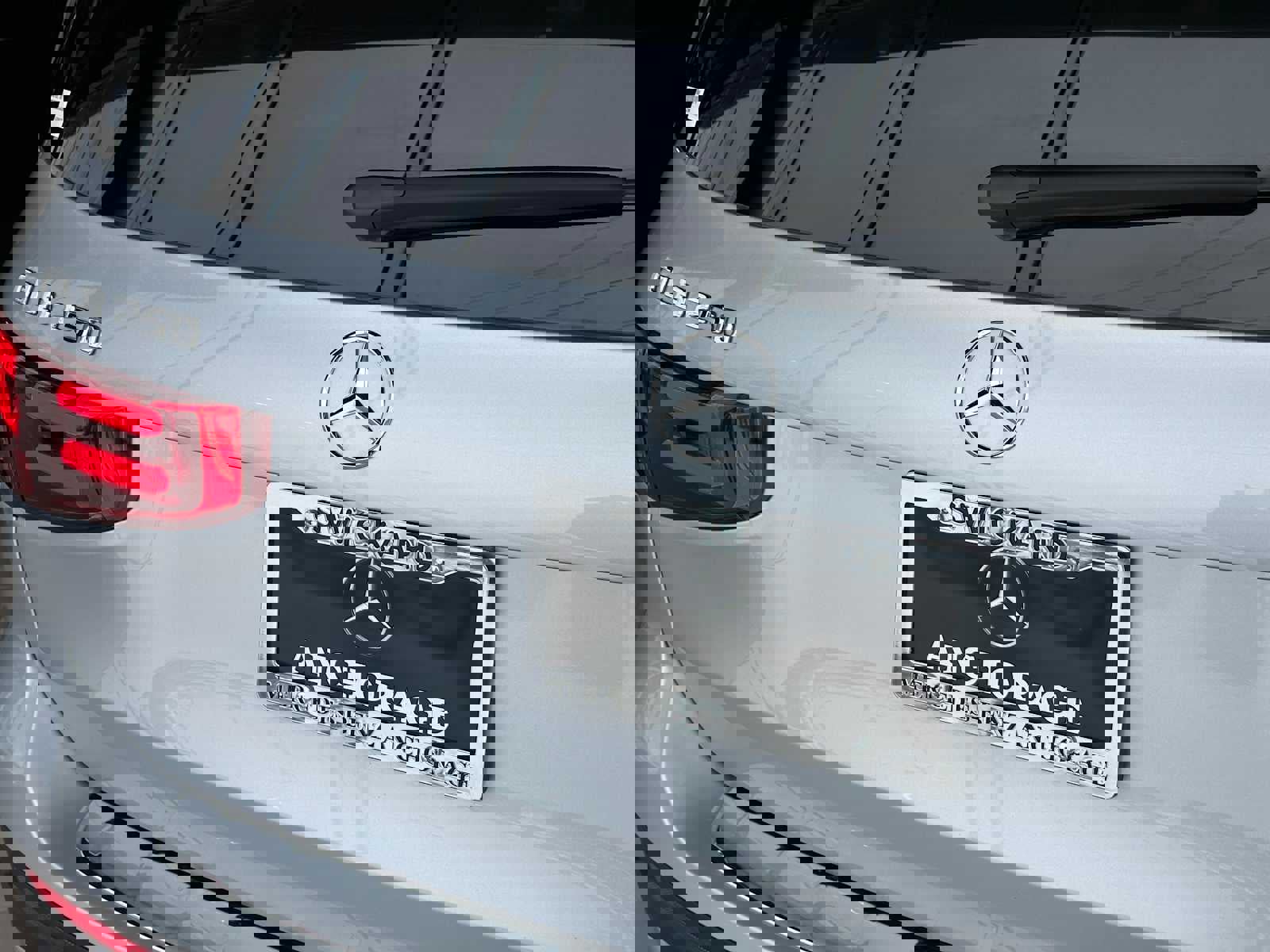 Used 2025 Mercedes-Benz GLB 250 4MATIC image 13