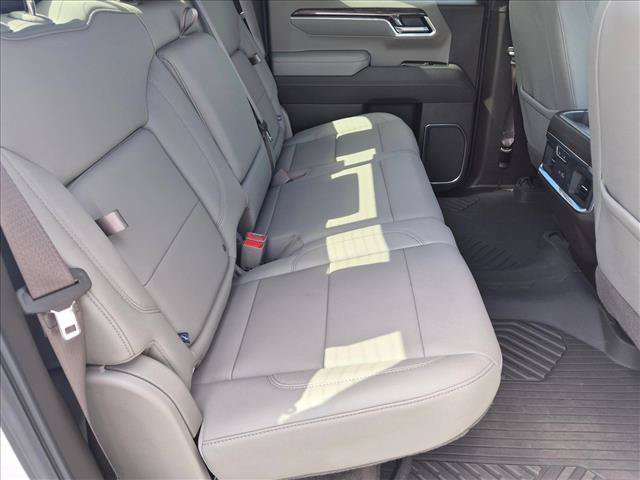 Used 2025 Chevrolet Silverado 1500 LTZ AWD/4WD image 18