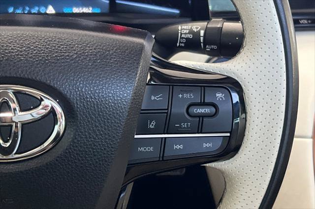 Certified 2021 Toyota Mirai RWD image 28